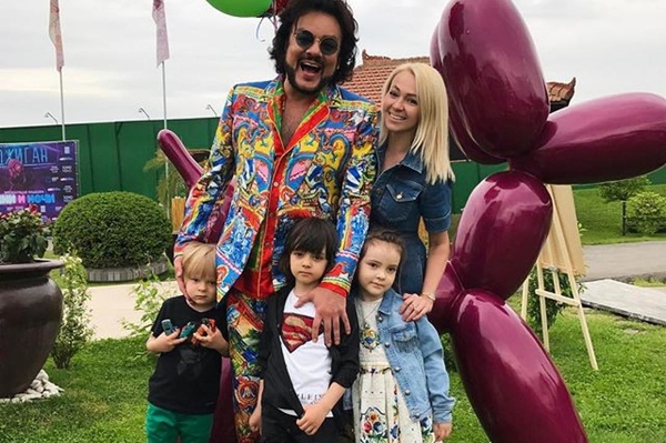 instagram.com/fkirkorov