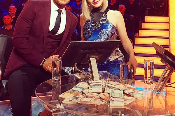 instagram.com/mf_agent