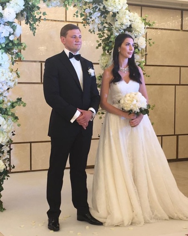 Старшая дочь Влады Литовченко вышла замуж