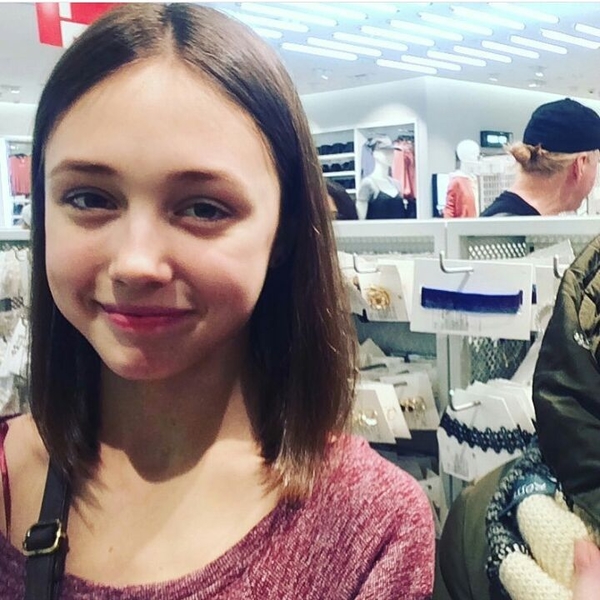 Пуговка из Папиных дочек показала своего возлюбленного