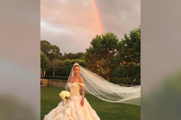 instagram.com/burgatroydchmerkovskiy