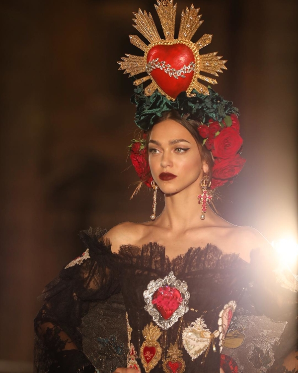 На Сицилии состоялся показ Dolce&Gabbana Alta Moda