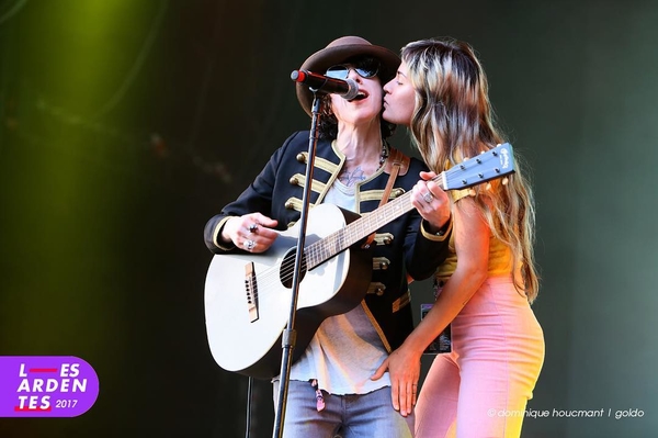 instagram.com/iamlpofficial