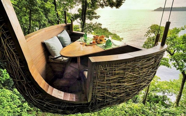 10 необычных ресторанов мира, которые удивят не только едой