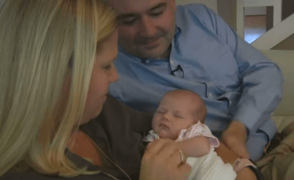 В американской семье впервые за 137 лет родилась девочка