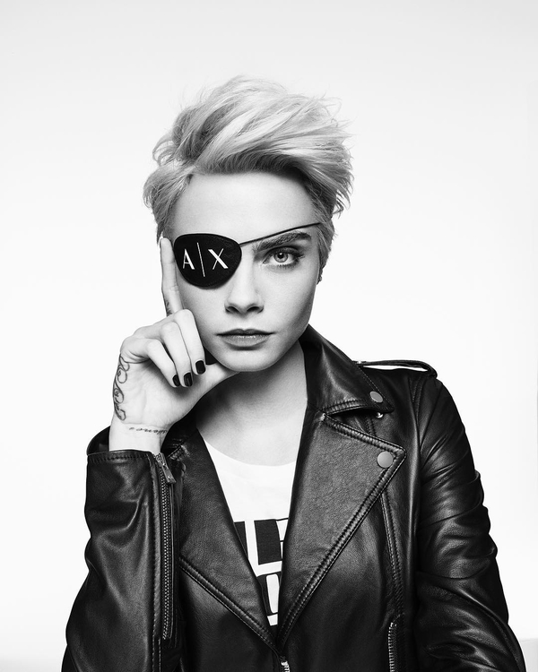 Кара Делевинь приняла участие в рекламной кампании Armani Exchange