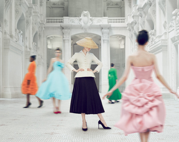 Dior создал собственную книгу в честь юбилея