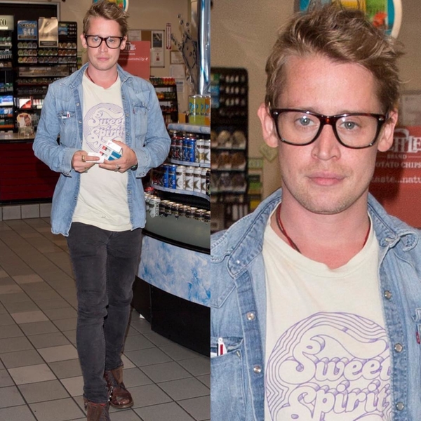 Похорошевший Маколей Калкин закрутил роман с актрисой