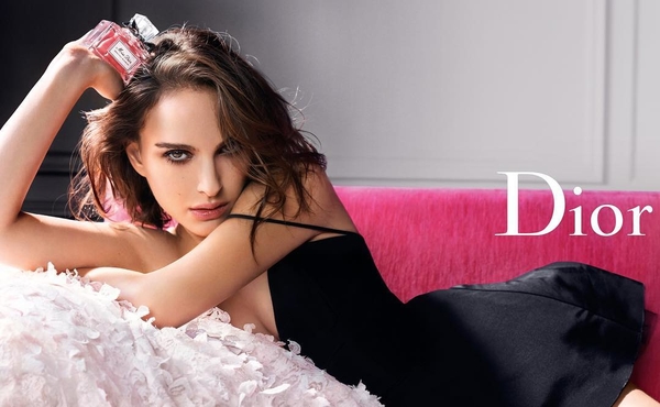Натали Портман обнажилась для рекламной кампании Miss Dior