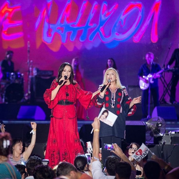 Молодая и энергичная: София Ротару спела на юбилейном концерте в Баку