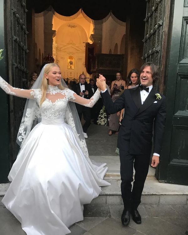 Известная модель Вита Сидоркина вышла замуж за итальянского миллионера