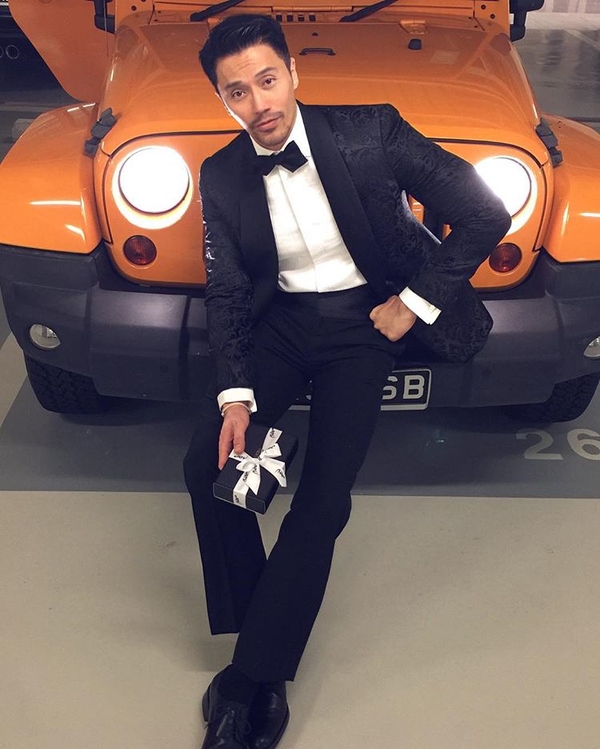 Вечная молодость: 50-летний манекенщик покоряет женские сердца