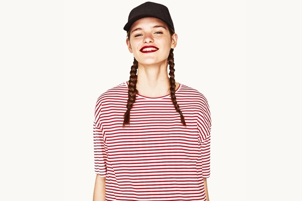 Морской стиль: ТОП-10 образов с тельняшками