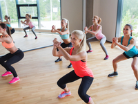 ТОП-5 видов приседаний для красивых ног и подтянутых ягодиц