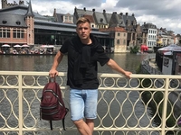 Отдых звезд: OLEYNIK