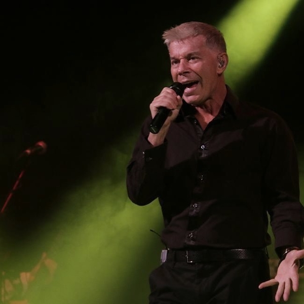 Олег Газманов выступил с концертами в Донецке и Луганске