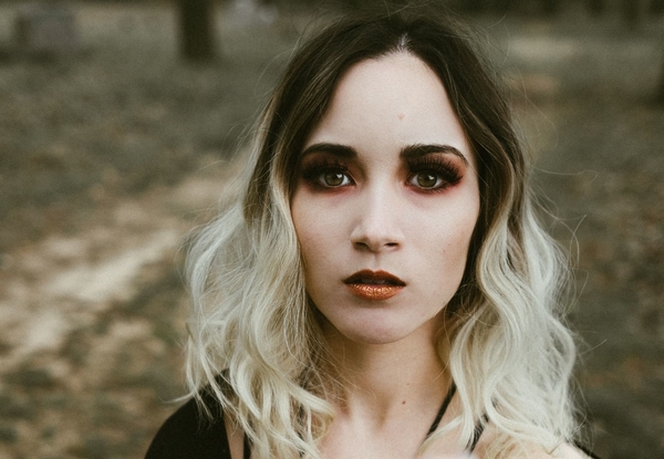 Пять трюков, которые помогут визуально увеличить глаза