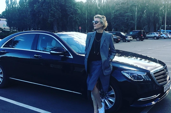 instagram.com/renatalitvinovaofficiall