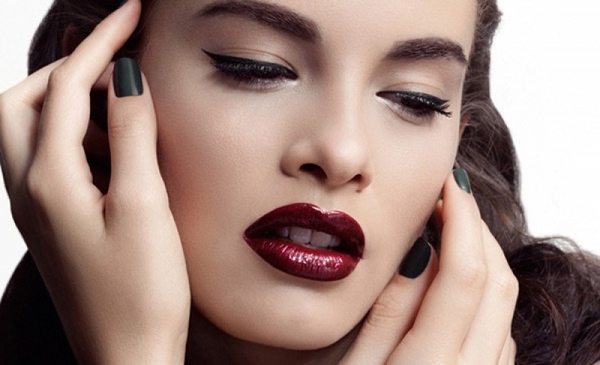 Стильная замена: ТОП-3 альтернативы красной помаде