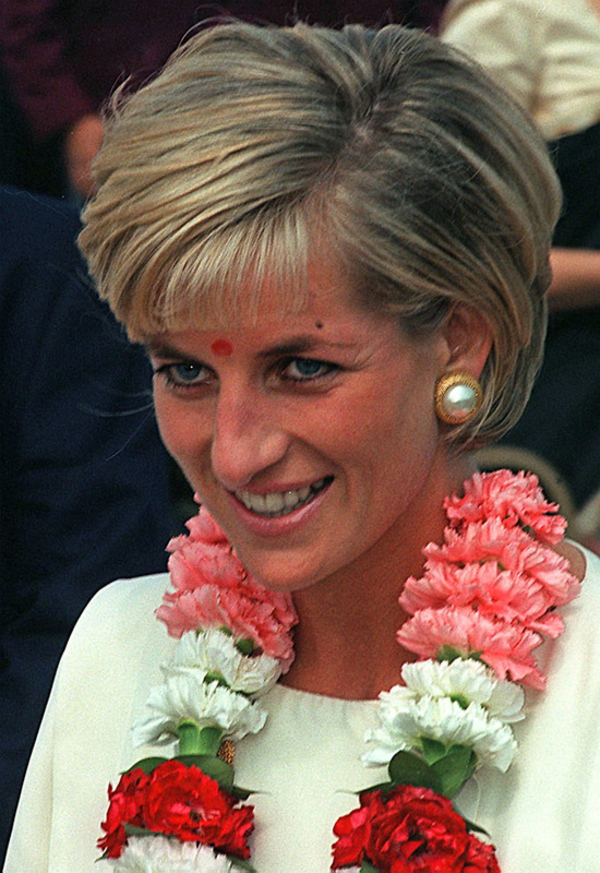 В Британии показали скандальный фильм о принцессе Диане