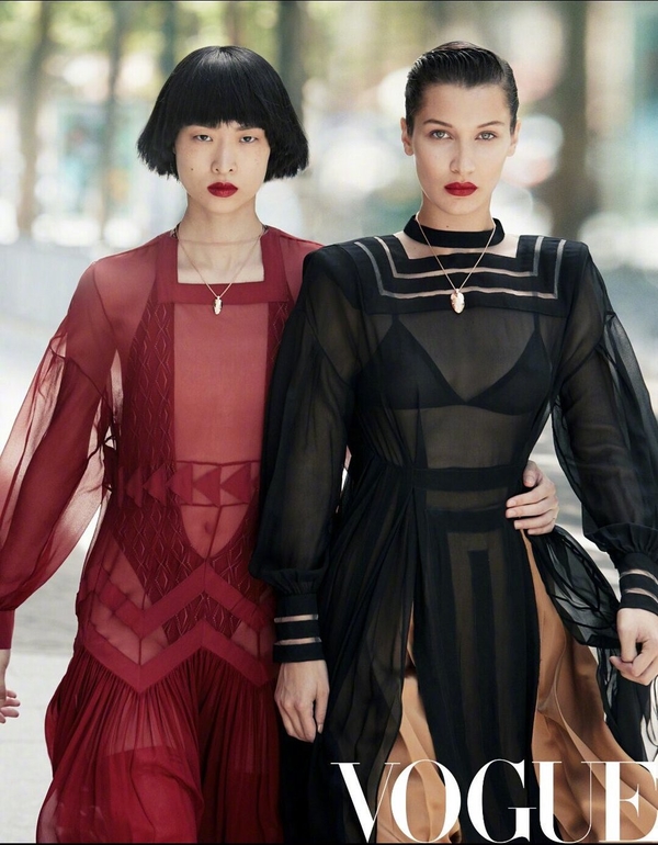 Белла Хадид примерила необычный образ для Vogue