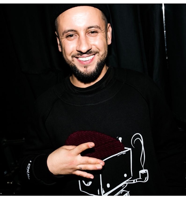 MONATIK поразил кардинальной сменой имиджа