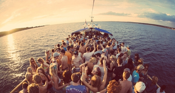 Дневные вечеринки Киева: альтернатива ночным тусовкам