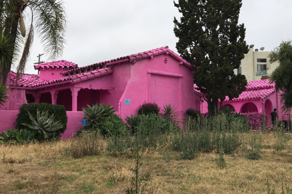 instagram.com/themostfamousartist