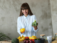 ТОП-10 самых странных профессий, связанных с едой