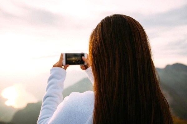 Жирные волосы: способы решения проблемы