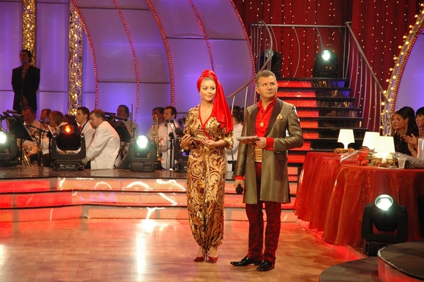 Первый прямой эфир Танців з зірками проведут Юрий Горбунов и Тина Кароль