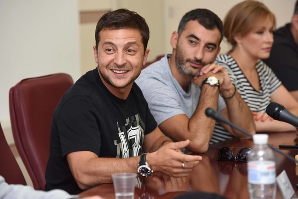 Квартал 95 выступил с благотворительным концертом на Востоке Украины