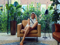 Отдых звезд: Анита Луценко