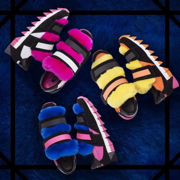 Стильная осень: ТОП-3 смелые варианта обуви, соответствующие последним тенденциям моды