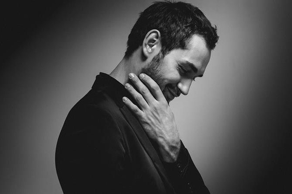 facebook.com/RozhdenAnusi