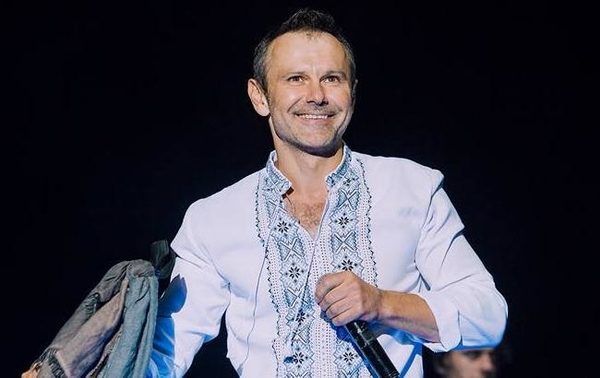 Святослав Вакарчук в Одессе спел песню на русском языке