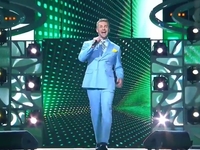 Новая волна 2017: участник от Украины выступил в желто-голубом костюме