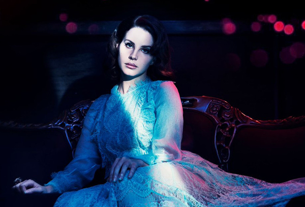 Новый клип Ланы Дель Рей White Mustang стал хитом в Сети