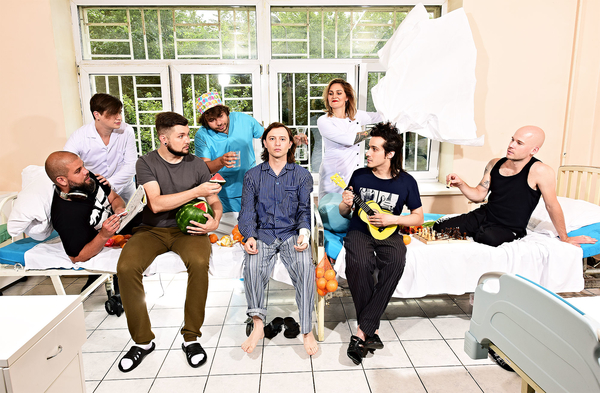 Друзья по палате: группа ЗВЕРИ представила новый альбом