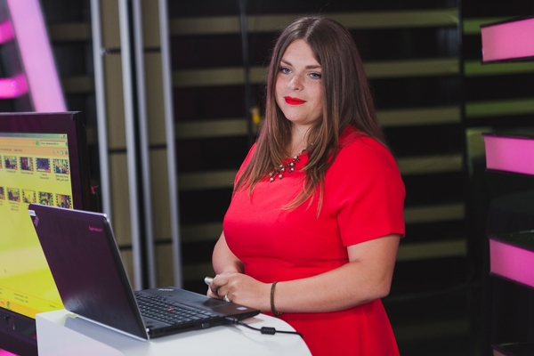 Стало известно имя новой ведущей Сніданку з 1+1