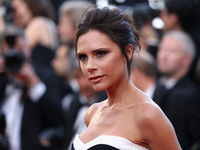 Звездный образ недели: выгляди, как Виктория Бэкхем