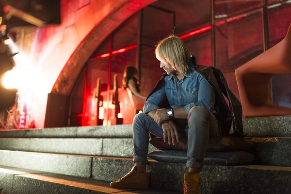 Олег Винник устроил рок-концерт на съемках нового клипа