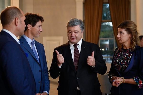 facebook.com/pg/petroporoshenko