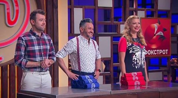 МастерШеф 7 сезон девятый выпуск: сразу вся команда получила черные фартуки