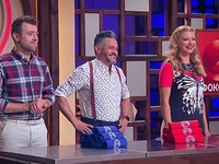 МастерШеф 7 сезон девятый выпуск: сразу вся команда получила черные фартуки