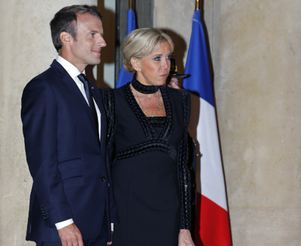 64-летняя Брижит Макрон покорила публику стильным платьем