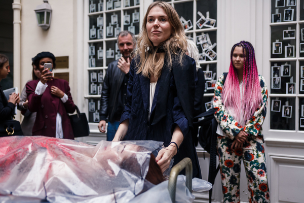 Лилия Литковская и Алан Бадоев удивили гостей показа необычной задумкой