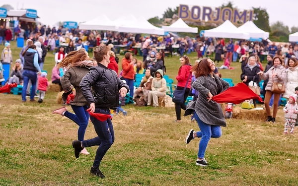 Большой грузинский праздник с Боржоми: чем удивляли гостей на мероприятии