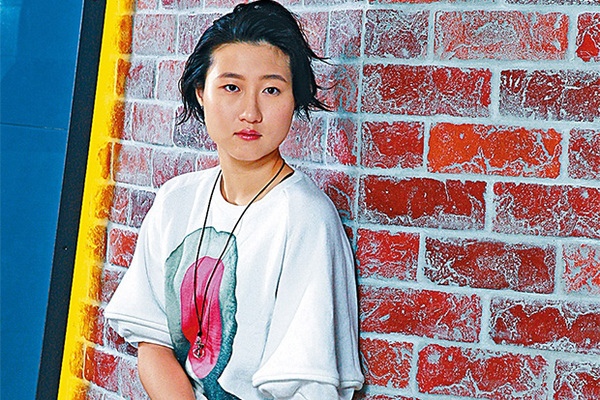 Дочь Джеки Чана призналась в нетрадиционной ориентации