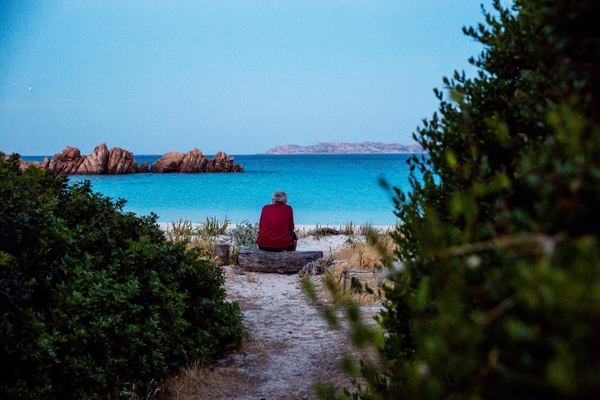 Мужчина в одиночестве прожил на острове 28 лет